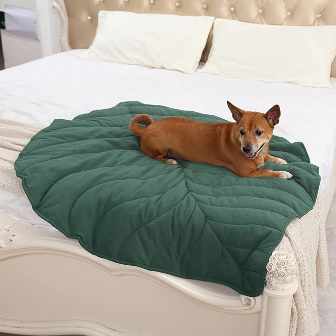 56x42 Inch Leaf Shaped Cotton Dog Blanket, Extra Large Pet Blanket for Small Medium Large Dogs, Machine Washable Puppy Mat for Couch Protection, Soft Plush Dog Bed for Furniture, Sofa, Floor