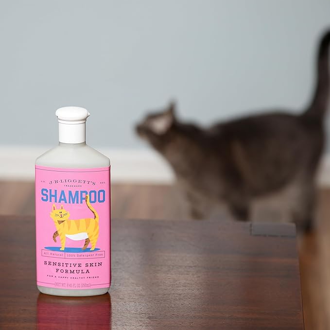 J·R·LIGGETT'S Cat Liquid Shampoo Great for Sensitive Skin | Relieves Dry, Itchy Skin | Hypoallergenic Formula | 100% Detergent-Free and Clear Shampoo, 100% Ecologically Correct, Non-GMO, 8.45 oz.