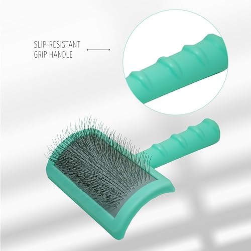 Dog Brush for Shedding Long and Short Hair, Plastic Soft Slicker for Grooming Haired Dogs and Cats, Flexible Cushion and Non-Slip Grip, Rectangular, 4,13 x 6,29 inch, Mint