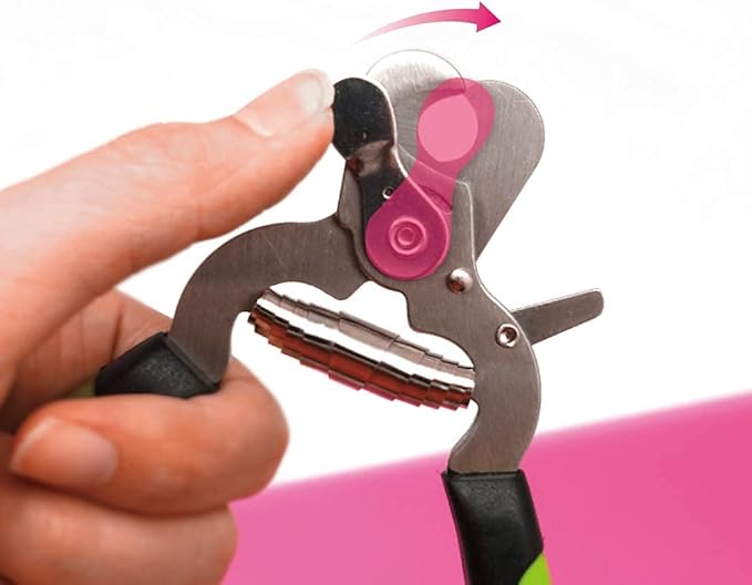 Dog Nail Trimmers for Medium Dog and Cat, with Protective Guard to Avoid Over-Cutting, Stainless Steel Blades and Anti-Slip Handle, Professional Grooming Scissors