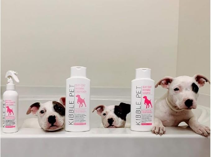 Waterless Pet Shampoo Wash, No Rinse Dog Groomer Spray, Protects Coat & Soothes Skin, Fur Deodorizer, Long Lasting Odor Defense, Hypoallergenic, Made in The USA, Vanilla & Amber Scent, 7.1 oz.