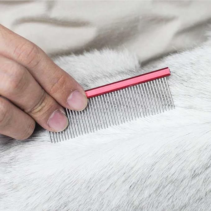 Pet Grooming Comb Rat Tail Comb Cat Hair Trimmer Combs Dog Hairstyle Comb Float Hair Removal Dematting for Cat Dogs Cat Comb Dog Comb Rounded Ends Pet Hair Comb for Home Grooming (One Size,red 5)