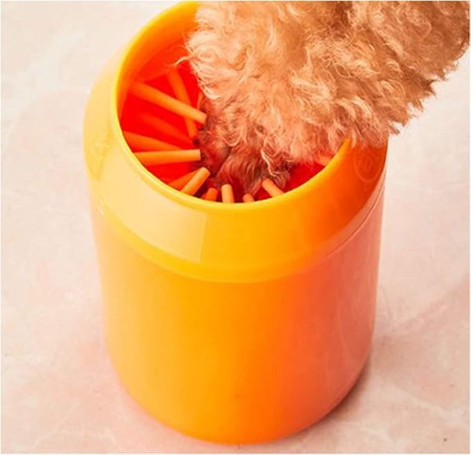 Dog Paw Handheld Cleaner Gentle Dirt and Mud Remover (Medium (Medium Breeds), Green)