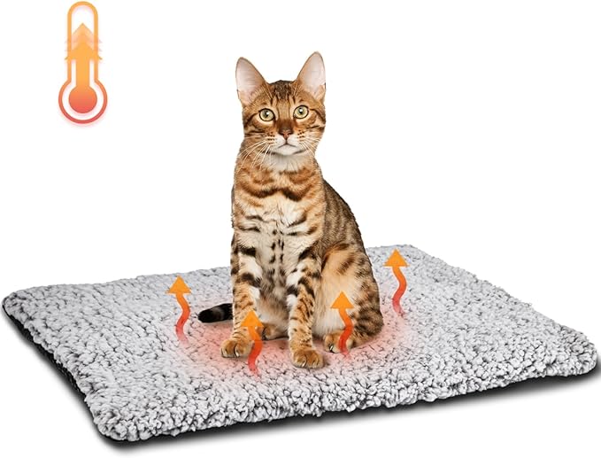 Nobleza Self Heating Cat Bed, Super Soft Thermal Dog Crate Bed Mat for Sleeping, Washable Anti-Slip Self Warming Pet Kennel Pad for Small Medium Cats Dogs Indoor Outdoor (LightGray, M)