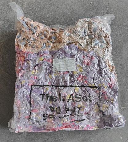 Tatuo 4 Pcs Dog Blanket Pet Puppy Blanket Puppy Teething Toys Paw Print Fleece Blanket for Pet Cat Soft Warm Sleep Mat Guinea Pig Cage Blanket(XXXX-Large(72 x 72 Inch),White, Coffee, Pink, Purple)