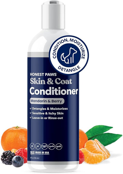 Honest Paws Dog Conditioner - Detangle & Moisturize - Premium Pet Conditioner for Itchy and Dry Skin - Hydrate Sensitive Skin - Shiny Coat Soft Hair Smooth Fur - Mandarin & Berry - 8oz