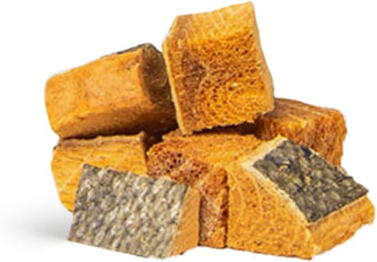 HOLI Freeze Dried Salmon Dog Treats - with Omega 3 and 6 Fish Oil - All Natural Dog Treats - Human Grade - Wild Caught Salmon - Made in USA - Grain Free - Diabetic Friendly