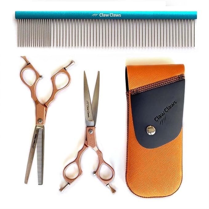 A great Curved Shears+ 9.8" Comb set for perfect home grooming choice. Medium to large long-haired dogs.