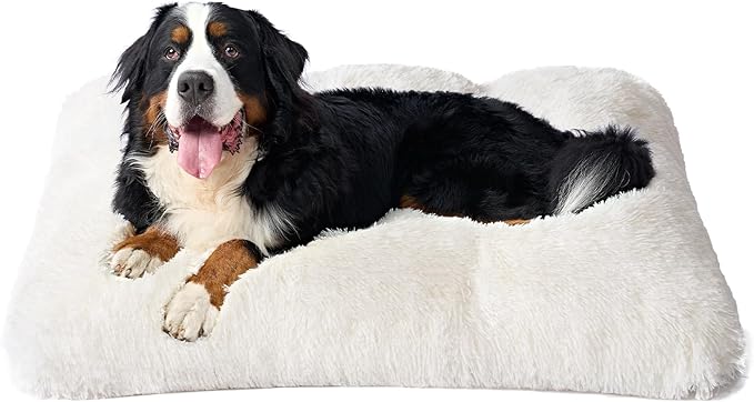 EHEYCIGA Fluffy XXL Dog Crate Pad, Plush Faux Fur Dog Bed for Extra Large Dogs, Calming Anti Anxiety XXL Dog Bed for Crate, Washable Soft Warm Dog Crate Mat with Non-Slip Bottom, Beige