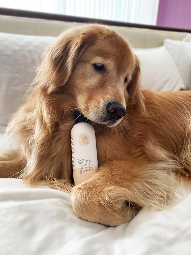 Oatmeal & Coconut Dog Shampoo, Natural Dog Shampoo for Itchy & Dry Skin Relief. 16 Fl. Oz