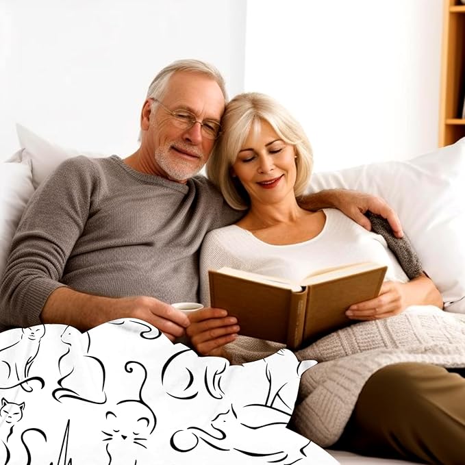 Cat Blanket Soft Cozy Flannel Throw Blanket Warm Lightweight Blankets Gifts for Cat Lovers Kids Girls Women Adults 50"x40"