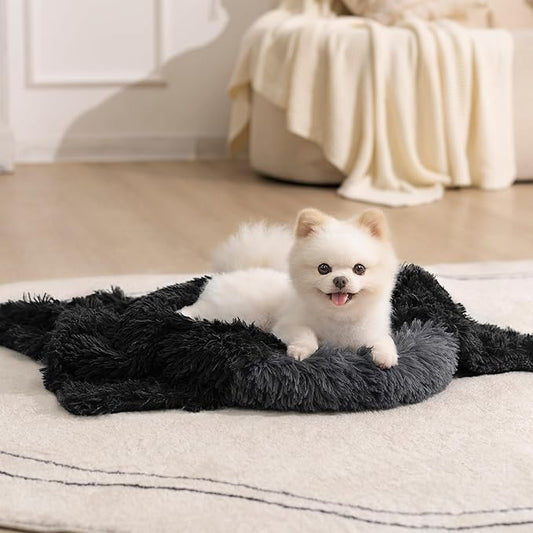gogobunny Waterproof Dog Blanket for Large Dogs, Cats, Puppy, Reversible Faux Fur Pet Throw Blanket, Washable, Calming Furniture Protection for Sofa Bed (25x35 Inch (Pack of 1), Black)