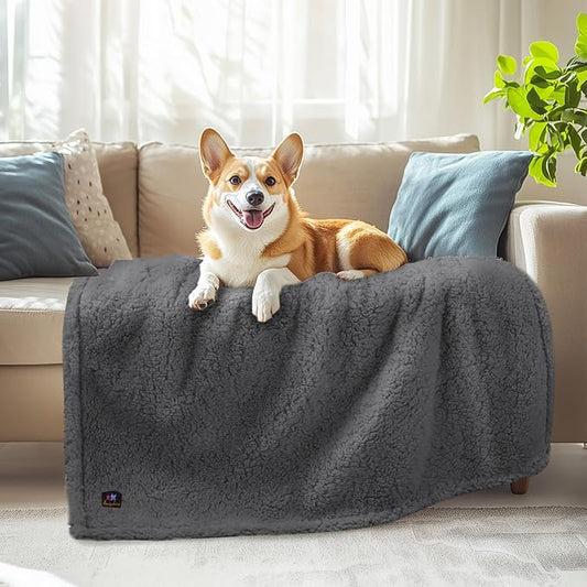 Luciphia Waterproof Pet Blanket for Medium Large Dogs Soft Cat Sherpa Calming Thick Cover Leakproof Cozy Puppy Sofa Bed Car Couch Protector(Grey,41x31 inches)