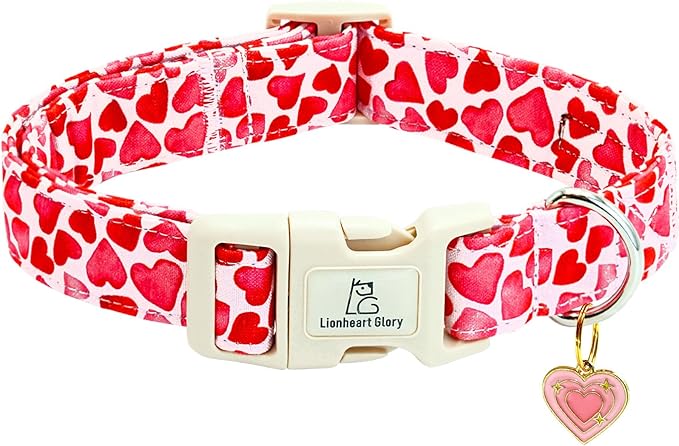 Lionheart glory Valentine's Day Collar, Red Hearts Dog Collar for Small Cute Dog Collars Spring Female Pet Gift Adjustable Heavy-Duty Holiday Dog Collar Plastic Buckle