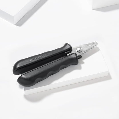 Tweezerman Large Nail Clippers for Dogs & Cats, Manual Professional Cat & Dog Nail Trimmer with Ergonomic Handle