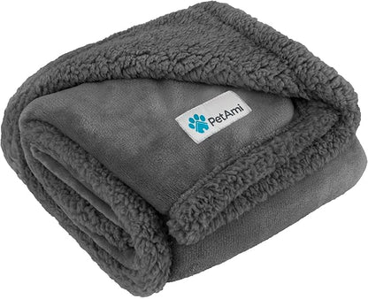 PetAmi Dog Blanket for Medium Large Dogs, Pet Bed Blanket Cat Puppy Kitten, Fleece Furniture Couch Cover Protector Sofa Car, Soft Sherpa Dog Throw Plush Reversible Washable, 40x60 Solid Dark Gray