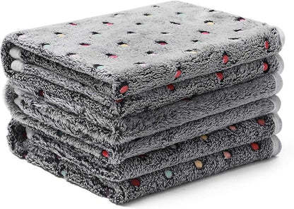 Luciphia 1 Pack 3 Blankets Super Soft Cute Dot Pattern Pet Blanket Flannel Throw for Dog Puppy Cat Large(41x31), Grey