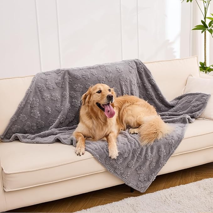 Qeils Jacquard Dog Blankets for Large Dogs, Cozy Calming Cat Blankets Washable, 280GSM Coral Fleece Plush Fluffy Throw Blanket, Grey Paws, 30x40IN