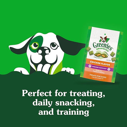 Greenies Smartbites Immune Support Crunchy & Soft Dog Treats, Chicken Flavor, 8 oz. Pack