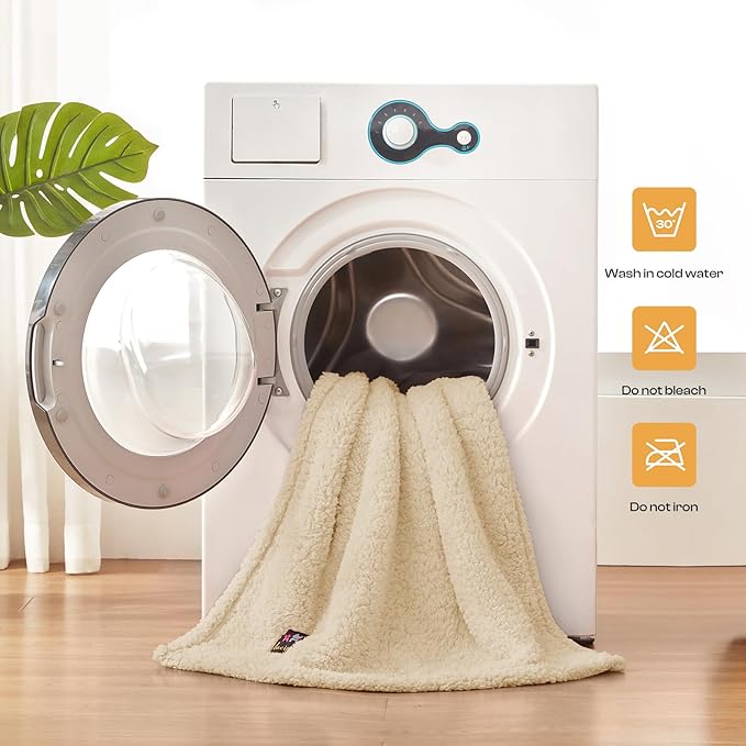 Luciphia Waterproof Pet Blanket for Medium Large Dogs Soft Cat Sherpa Calming Thick Cover Leakproof Cozy Puppy Sofa Bed Car Couch Protector(Beige,41x31 inches)