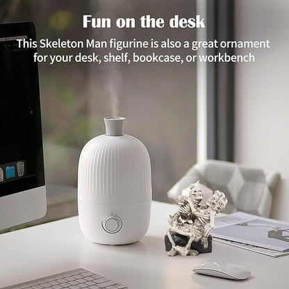 Enchanting Aquarium Decor - 4.8" H Resin Hugging Skeletons Ornament for Fish Tanks - Unique Underwater Gothic Theme - Ideal for Halloween, Aquatic Lovers, and Collectors