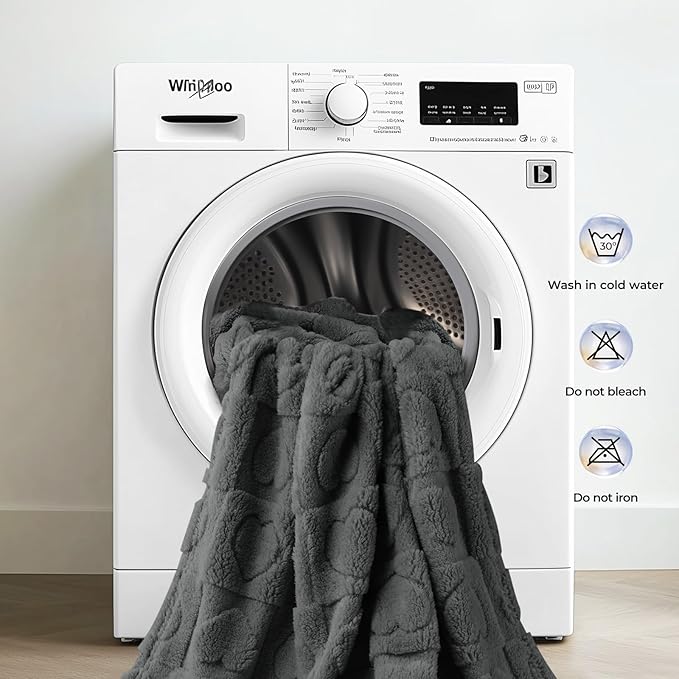 Luciphia Small Dog Blanket Washable Pet Bed Cover Soft Fluffy Puppy Blanket with Premium Fleece Cozy Calming Cat Blankets for Indoor Cats Grey 41x31 inch