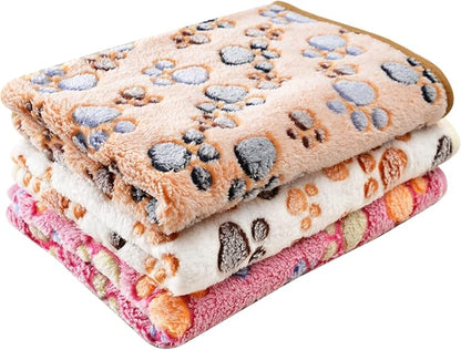 UTTPLL Blanket-Premium-Flannel-Medium-Printed Throw for Cat Dog Puppy Animals Super Soft Fluffy Fleece Pet Blankets Warm Sleep Mat Cute Paw Coffee