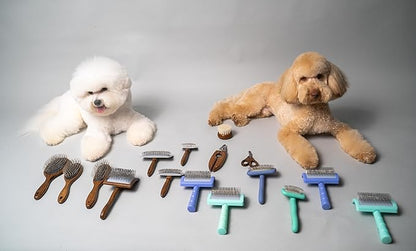 TAURO PRO LINE Wooden Dog Brush for Detangle Long and Short Hair, Wooden Soft Massage Brush for Grooming Haired Dogs and Cats, Flexible Cushion and Non-Slip Grip, Oval, 9,45 x 3,54 inch, Brown