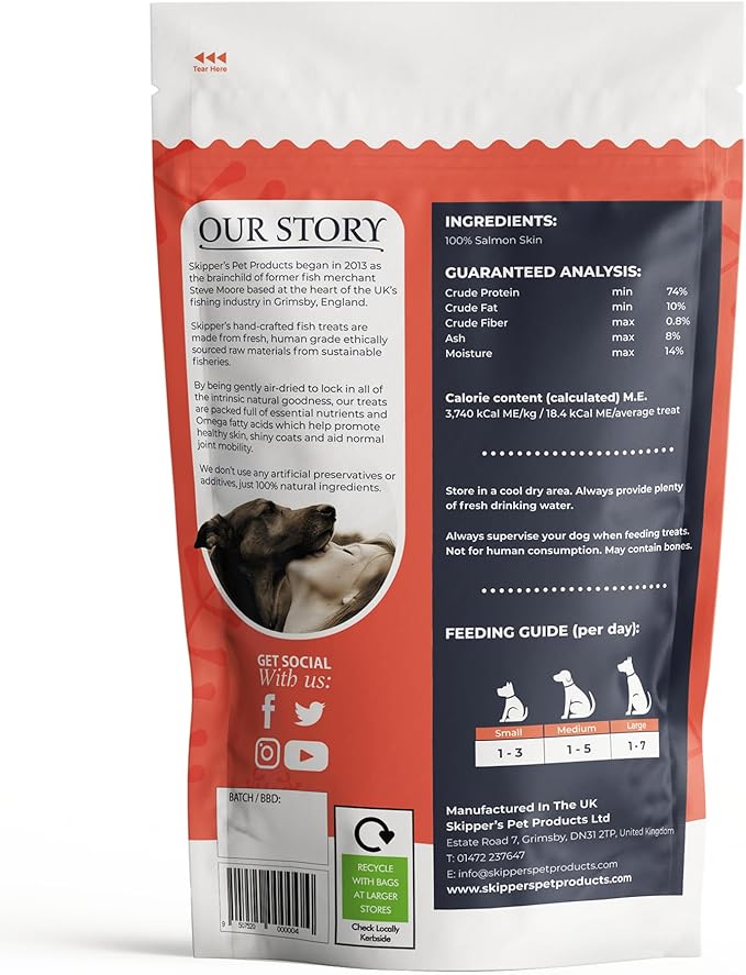 SKIPPER'S Salmon Skin Cubes - 100% Salmon Skin Grain Free & Hypoallergenic Cubes for Dogs, All Natural & Healthy Dog Treats, Omega 3 & 6 Oil, Great for Skin, Coat & Joints | (2.5 Oz)