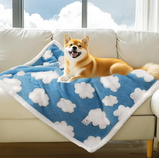 Luciphia Waterproof Dog Cat Blanket Fluffy Thick Fleece Pet Blanket,Washable Double Sided Sherpa Calming Blankets Flower Print Blankets for Medium Large Dogs Cats(Blue Cloud,40x28 inches)