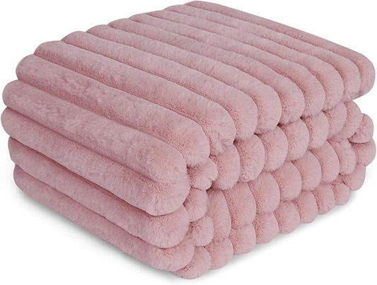 Waterproof Dog Blanket, Luxury Plush Washable Large Dogs Blankets for Couch Protection, Super Soft Calmingm Pet Blanket for Indoors (Pink, 40"x50")
