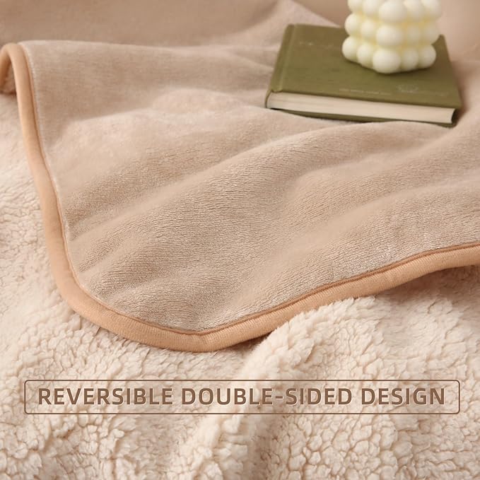 DaysU Waterproof Dog Blanket for Small Dogs - Soft Sherpa Fleece Reversible Pet Blanket, Cat Blanket Washable for Couch Protection, Warm Plush Puppy Blankets, 26.5"x35" Light Camel