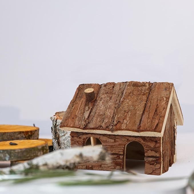 Hypeety Natural Wooden Hamster House Cage Small Animals House with Chimney for Pet Rats Gerbil Hideout Play House (S)