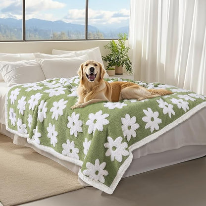 Luciphia Waterproof Pet Blanket for Medium Large Dogs Washable Fluffy Thick Jacquard Shag Fleece Warm Sherpa 3D Textured Flower Print for Cats Puppy Couch Protection (Green,85x57 inches)