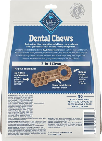 Blue Buffalo Medium Dental Chews for Dogs, Daily Dental Care Dog Treats Made in the USA with Natural Ingredients, Chicken & Spearmint (14 Count)