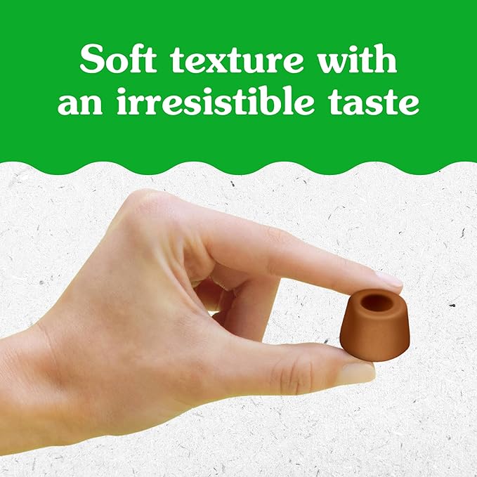 Greenies Feline Pill Pockets for Cats Natural Soft Cat Treats, Salmon Flavor, 3 oz. Pouch (85 Treats)