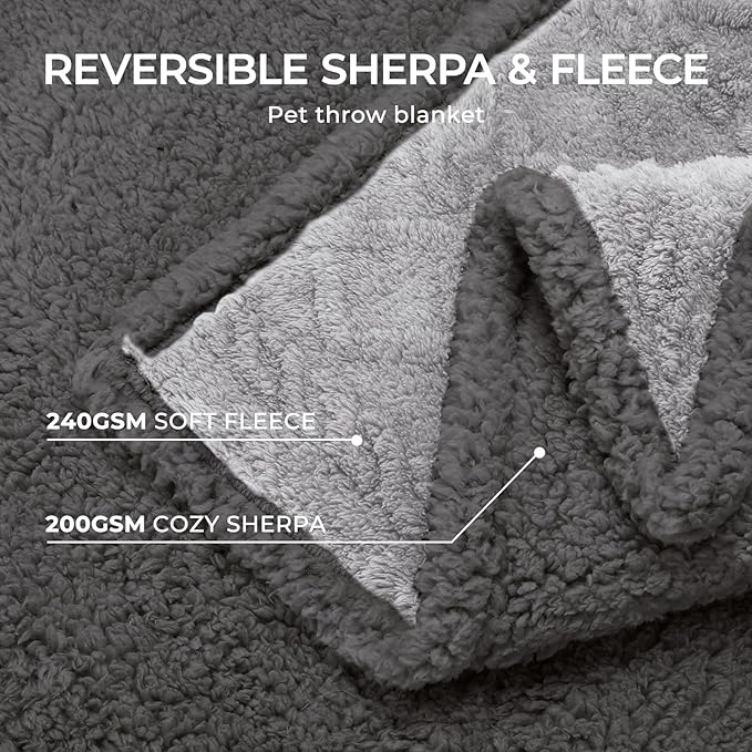 Waterproof Pet Blanket, Liquid Pee Proof Dog Blankets for Sofa Bed Couch, Reversible Sherpa Fleece Furniture Protector Cover for Small Medium Large Dogs Cats,Light Grey Smallï¼40" x 28"ï¼
