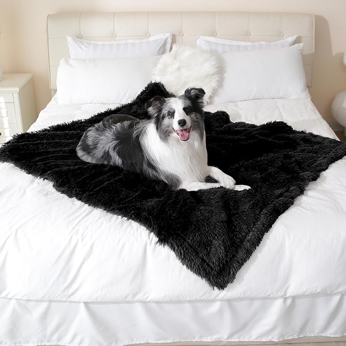 gogobunny Waterproof Dog Blanket for Large Dogs, Cats, Puppy, Reversible Faux Fur Pet Throw Blanket, Washable,Calming Furniture Protection for Sofa Bed (60x80 Inch (Pack of 1), Black)