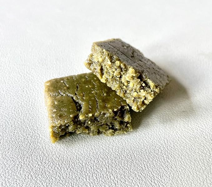 Peanut Butter Dog Treat Bars for Dogs, 0.7 Ounce, 16-Pack (Greens). 100% All Natural Dog Treat Made in The USA. Pill Pocket, Snuffle mat Treat