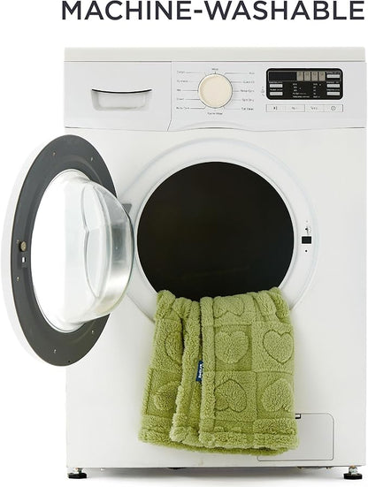 Bedsure Dog Blanket for Medium Dogs Washable - Soft Fluffy Puppy Blanket with Premium 300GSM Coral Fleece, Cozy Calming Cat Blankets for Indoor Cats, Fuzzy Pet Blanket for Kitten Doggy, Green