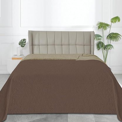 Easy-Going Waterproof Dog Bed Cover Reversible Leak Proof Pet Blanket Replacement Mat for Furniture Washable Couch Cover Sofa Cover for Dogs Cat(68x86 Inch, Brown/Beige)