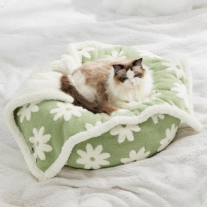 Lesure Waterproof Puppy Blanket for Small Dogs - Washable Double Sided Dog Blankets with Warm Jacquard Shag and Soft Sherpa Fleece, Pet Cat Blanket for Couch Protection, 3D Textured Cloud, Green