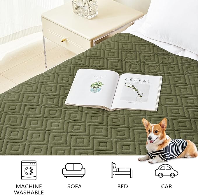 hyha Waterproof Dog Blanket, Soft Pet Bed Blankets, Waterproof Sofa Couch Cover for Dogs Washable, Reversible Pet Couch Covers for Sofa Furniture (30x53 Inch, Green/Navy Blue)