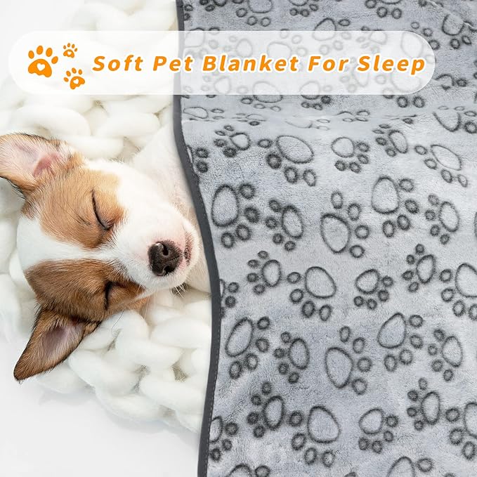 LOKOZ Small Dog Blanket for Small Medium Dogs Fleece Puppy Blanket Washable Dog Blankets for Bed Couch Protection with Cute Paw Print Pet Puppy Cat Blanket