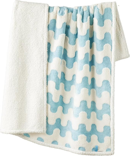 Lesure Waterproof Dog Blanket for Medium Dogs - Washable Double Sided Dog Blankets with Warm Jacquard Shag and Soft Sherpa Fleece, Pet Cat Blanket for Couch Protection, 3D Textured Wave, Blue