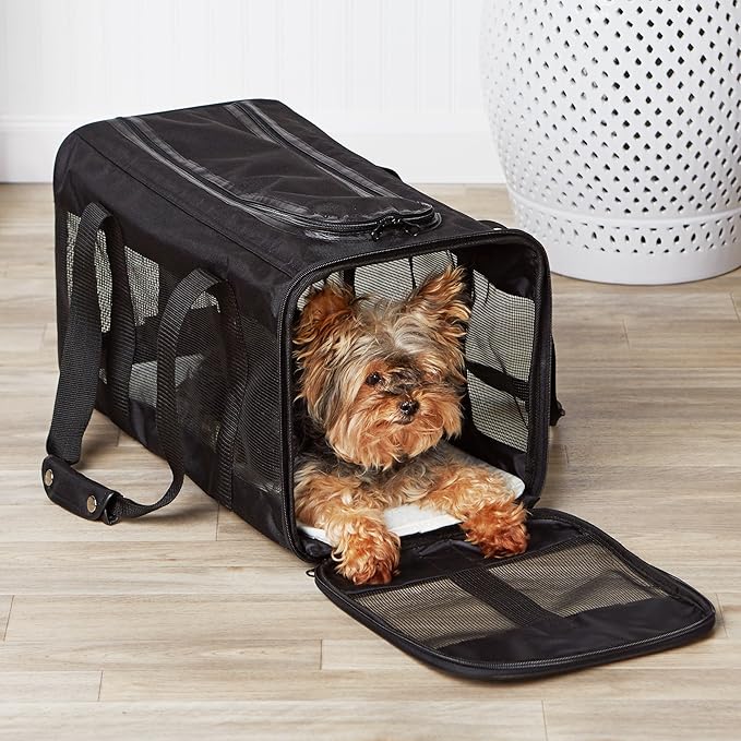 Amazon Basics Dogs and Cats Carrier, Soft Sided Pet Carrier, Black, Large, 50 cm L x 26 cm W x 28 cm H