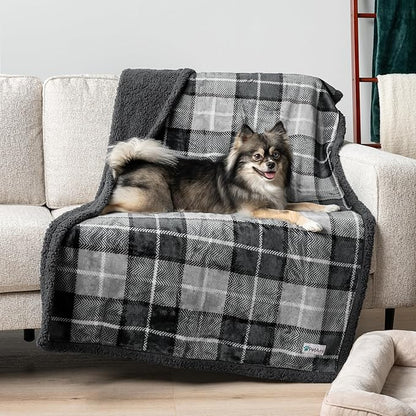 PetAmi Waterproof Dog Blanket for Small Medium Dog, Pet Puppy Blanket Couch Cover Protection Sherpa Fleece Cat Blanket Couch Sofa Bed Furniture Protector Reversible Soft Washable 29x40 Plaid Charcoal