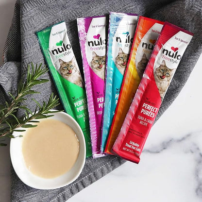 Nulo Freestyle Grain-Free Perfect Purees Premium Wet Cat Treats, Squeezable Meal Topper for Felines, High Moisture Content to Support Cat Hydration, 0.5 Ounce, Tuna & Crab (Pack of 48)