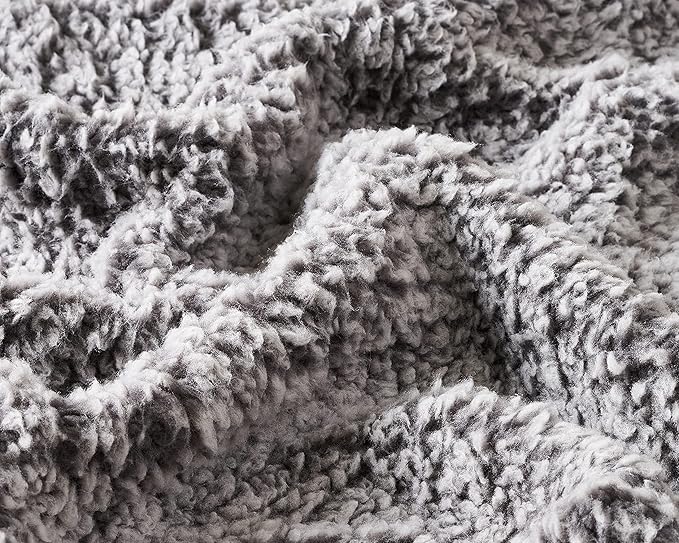 Pet Parents Premium Pet Blanket, Water Resistant Dog Blanket & Cat Blanket, Perfect for Crates, Calming, Large, Medium, Small Dogs, & Puppy Blanket Color: Slate Size: 32x40