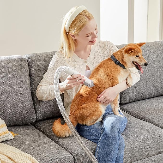DUMOS 5-in-1 Cordless Pet Grooming Vacuum Kit - Ultra-Quiet Clippers, 2.5L XL Dust Cup, 3 Suction Modes & 5 Pro Tools for Dogs/Cats | Tangle-Free Grooming, All-in-One Cleaning (White)